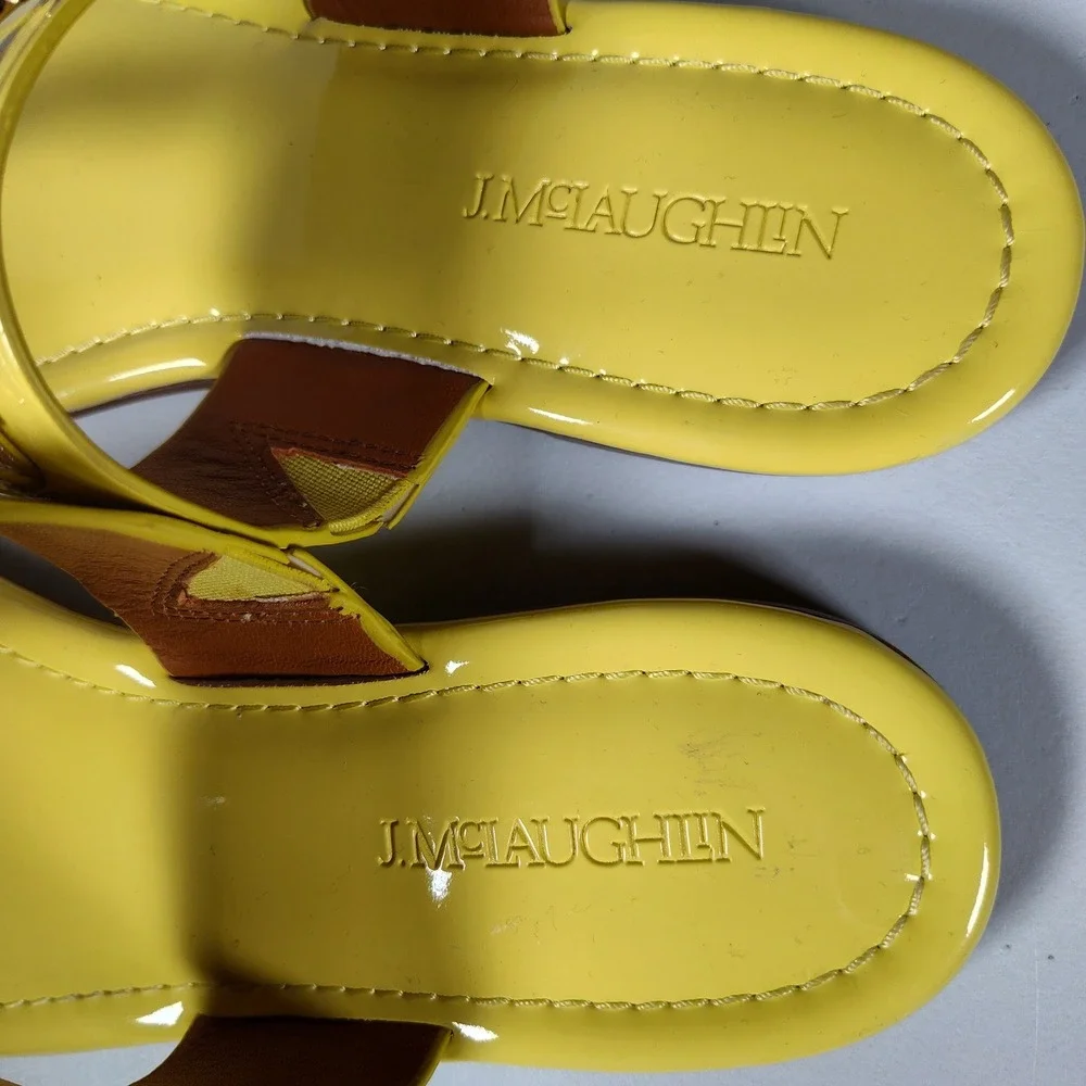 J. McLaughlin Nora Patent Leather Yellow Thong Sandals Flat Slides Womens 9
